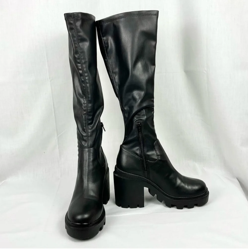 Steve Madden Black Platform Boots Tall Faux Leather Roxanna Lug Sole New - Picture 3 of 8